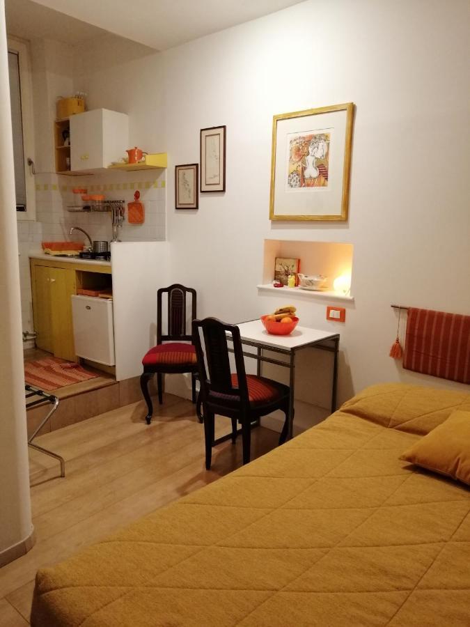 Ferienwohnung Rizzi, Elegante Monolocale In Centro Storico Venedig Exterior foto